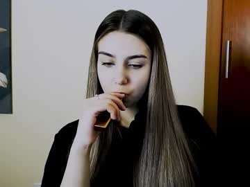 lili_magic's Profile Image
