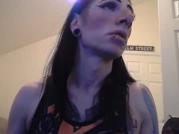 Lilithqueen13 • transgirl • Colorado, United States • public
