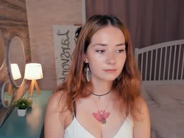 Lillycoyier, 18 years old, GOAL: play with my hair [25 tokens remaining] Hi everyone! Help me to get 5 thumbs up<3 #18 #teen #new #shy #young, webcam photo