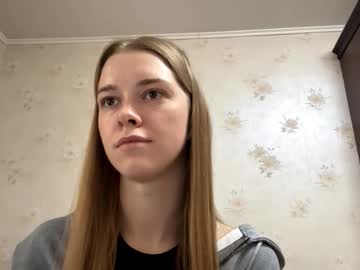 Lindseysimco, 18 years old, Goal: air kiss!  #new #18 #shy #young #skinny [21 tokens remaining], webcam photo
