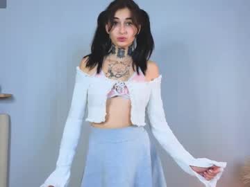 Lisa_juicy, 19 years old, goal:  Massage  butty  ? My First day on CB. How are u? #skinny #teen #goth #smalltits #18 [119 tokens remaining], webcam photo