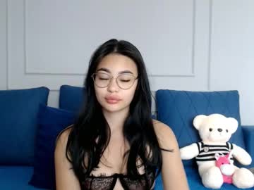 little_v1rgin_angel - Live EU Performer