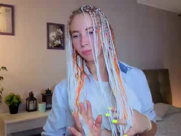 Locksstar, 18 years old, Goal: 15tk=1 puff! 30tk=3 puff! Make my shirt wet! heh | Hey, I'm Christy! It’s my first day here! #young #new #shy #cute #18 [70 tokens remaining], webcam photo
