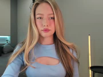 longoriaeva's Profile Image