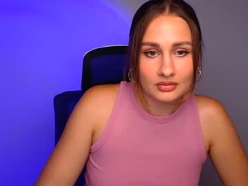 Live cam boy Lora_kisses, 18 yrs – Hot Male Cams