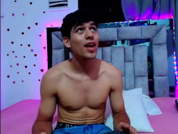 Lord_bridgerton_oficial • bigdick • Colombia • public