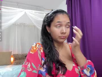 loreaniss - Live Performer