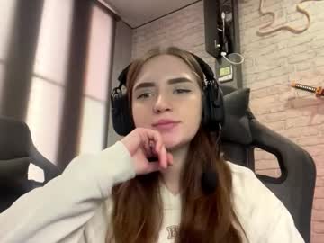 Loreanyeatman, 18 years old, Goal: Show my legs, caress them , First day here! Uhmm Hello guys :) #new #shy #slim #bigboobs   #18 [77 tokens remaining], webcam photo