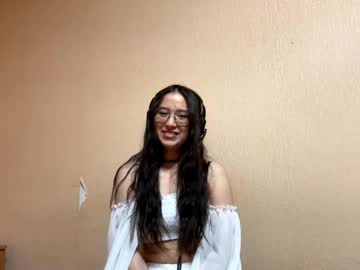 Skinny Asian cam girl Loveful_good | 18 yrs live in HD