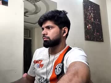 Hairy cam model Lovehairyindian, 26 yrs live now