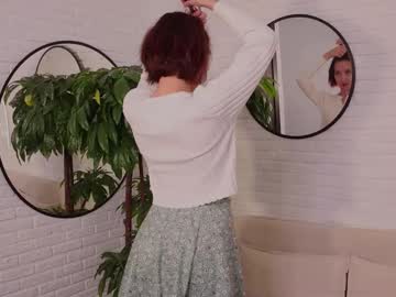 Lovely_yasmina, GOAL: handbra [111 tokens remaining] Welcome to my room! #skinny #smalltits #shy #new #18, webcam photo