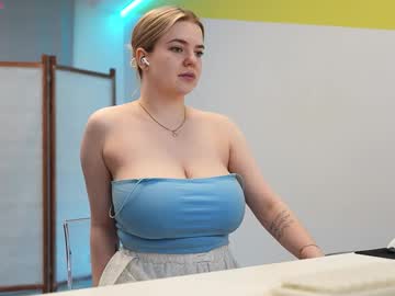 lovlybambi - Live Performer