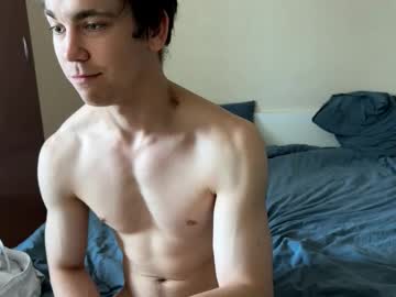 Luca_syn, 21 years old, Shirt off + flex for you [100 tokens left] There is its own party #Toy #young #twink #uncut #gay, webcam photo