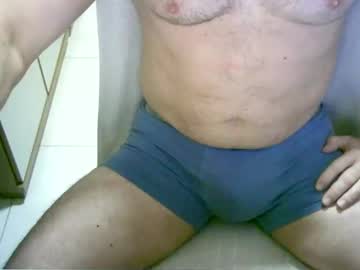 Luccasexyman100 big cock cam stud 33 yrs streaming live