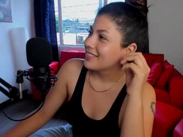 Recommended: lucia_amores