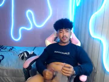 Skinny Asian cam girl Lucky_77742339 live in HD