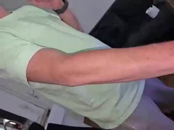 Luckybong • cumshot29y • Germany • public
