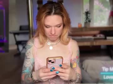 Catch me live as Luebeam, age 28 yrs in premium male cam shows