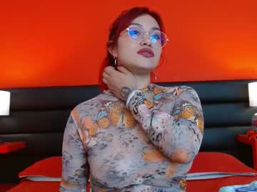 Squirting cam girl Lulove_ live now