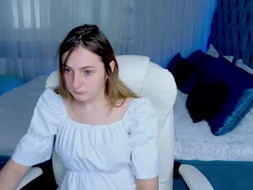 Lulu__rose, 18 years old, My first day here! #new #nonude #18 #skinny [554 tokens remaining], webcam photo