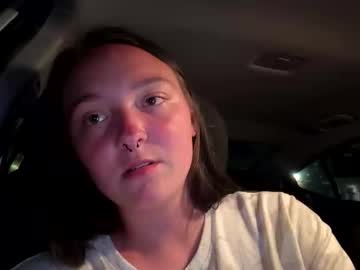 Live cam performer Lulubaby03 streaming now