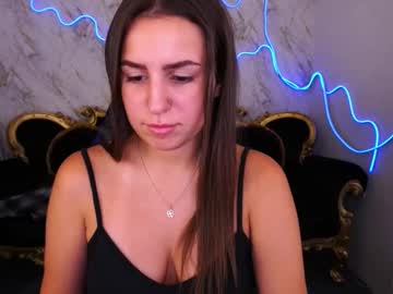 Luluvibes, Hi guys, I'm new here, I will be glad to get to know each other #new #cutie #smile #friendly #camgirl #goodvibes #18+ [222 tokens remaining], webcam photo