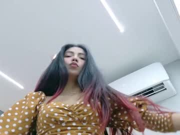 Luna_roja25, 23 years old, dance naked  [96 tokens left] #latina #squirt  #smalltits   #18 #young, webcam photo