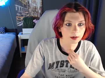 Catch me live as Lunas_howl, age 18 yrs in premium male cam shows