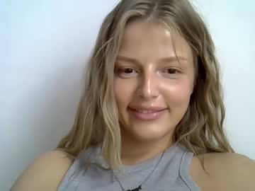 Lunav7, 25 years old, Hi ^^ NEW here! :) I do PVT and have MENU #new #pvt #cute #skinny #young #nonude, webcam photo