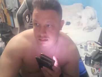 Muscle cam star Lunaxxxx97, 27 yrs