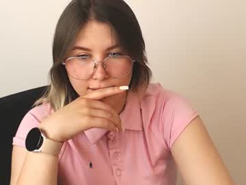 Lunvia, 23 years old, Lunvia's room #new #hot #young #sexy #top, webcam photo