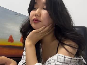 Skinny Asian cam girl Lushmoonlight | 18 yrs live in HD