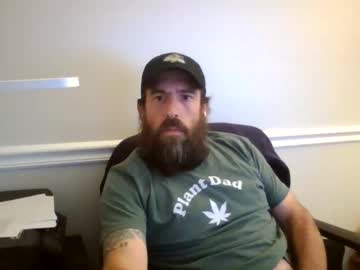 Hairy cam model Luv2likslit611455 live now