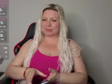 Luxury_white, 46 years old, Luxury_white's room #shy #bigboobs  #mature #bbw #new, webcam photo