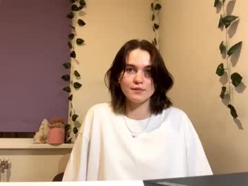 Lynncopple, 18 years old, Show you my beauty and outfit! #new #18 #teen #shy #cute [494 tokens remaining], webcam photo