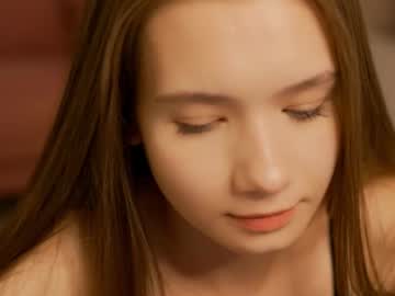M0onlight_, 21 years old, GOAL: hi ? [12 tokens left] #18 #new #cute #skinny #teen, webcam photo
