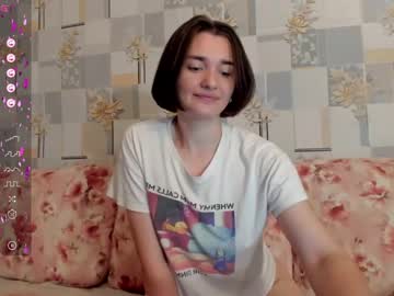 Ma_cheriee, GOAL: Hand bra [66 tokens remaining] Welcome to my room! #hot #sweet #dildo #new #sexy #natural, webcam photo