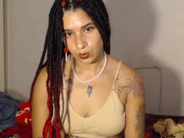 Made_lover1999 • nipplepiercing25y • Antioquia, Colombia • public