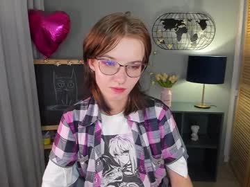 Madelaines, 19 years old, CARESS NIPPLES?????? #natural #shy #skinny #new #18 [124 tokens remaining], webcam photo