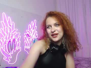 Feet Cams Live model Maggiebrovn, age 23 streaming Foot Fetish VR