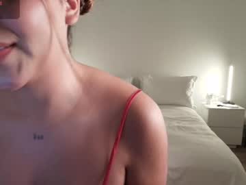 Maiiaa_, 23 years old, [1090 tokens to goal] -- Shh i have to be quiet my boyfriend is in here but im so horny plase play with my toy , im Maiiaa #petite and im #new and very #shy  and #allnatural #young -- Current Goal: O, webcam photo