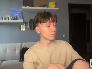 Malcolm_yang, 20 years old, Goal: strip down to underwear #18 #lovense #gay #young #bigdick - Next Goal: flash dick and ass, webcam photo