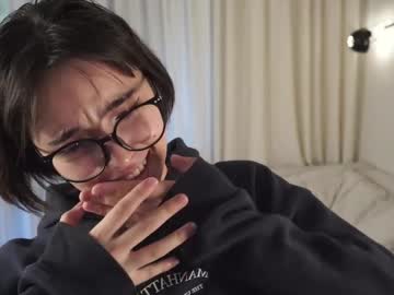 Maracommiskey, 18 years old, Hello CB Goal This is my first day:play a little with lips close to the camera ><   #new,me #18 #cute #natural #young [0 tokens remaining], webcam photo