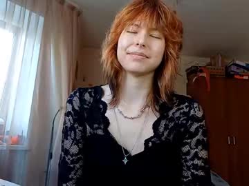 Marciaround, 18 years old, goal: to change outfit to sport and preapre to make yoga session #new #shy #18 #teen #redhead Foxy here! [150 tokens remaining], webcam photo