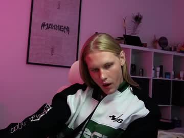 Marcusjlahn, 24 years old, GOAL: touching mysels [197 tokens remaining] new new new! #new #young #teen #student #smooth, webcam photo