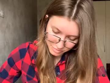Margaretpurkiss, 18 years old, Goal: show manicure ! I am new here and your support is very important to me! Thank you! ^^ #teen #18 #cute #new #shy [22 tokens remaining], webcam photo