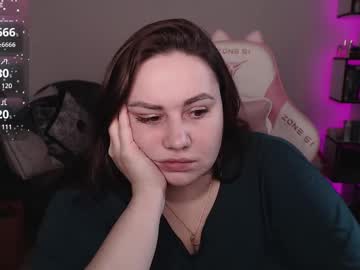 mari_moore7 - Live EU Performer
