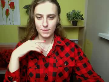 Hairy cam model Mariatess_, 23 yrs live now