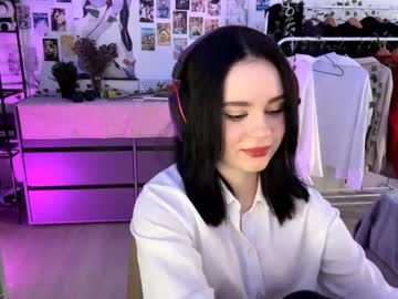 Maribethercole, 19 years old, GOAL: Make sime cute face? Xd [8 tokens remaining] Hey im #new here, and a bit #shy hope u help me there :3  #teen #18 #skinny, webcam photo