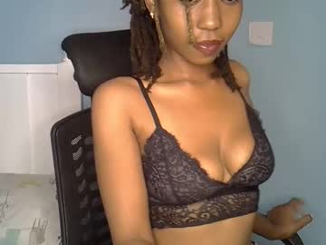 Mariejuana_bliss, 99 years old, hi there, I'm #lovense #new #smoke #bigboobs #ebony, webcam photo